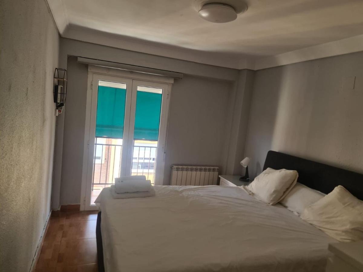 Apartamento Zaragoza Plaza Europa المظهر الخارجي الصورة